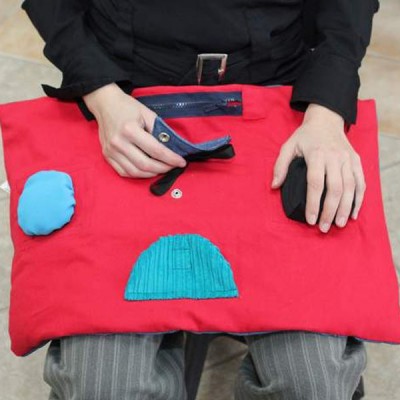 Tactil rectangular cushion